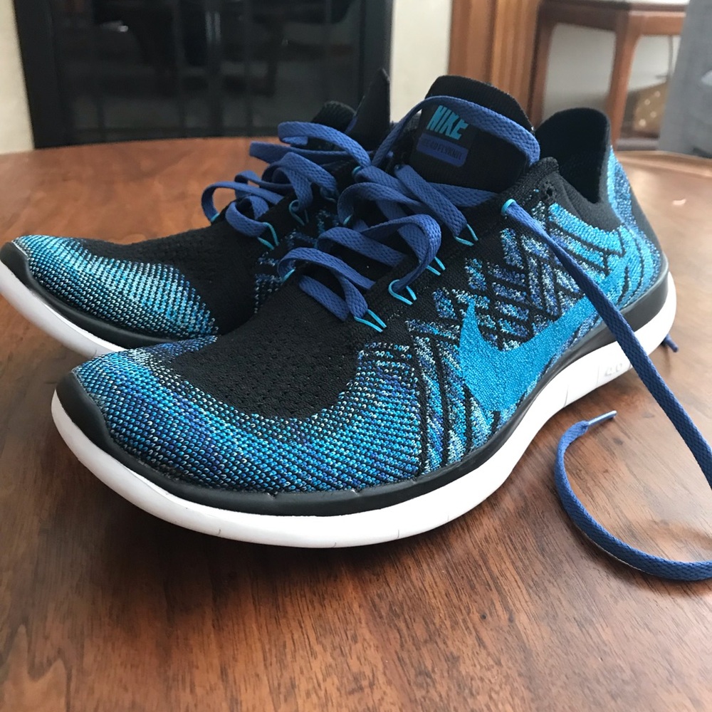 Nike FREE 4.0 FLYKNIT tennis shoes